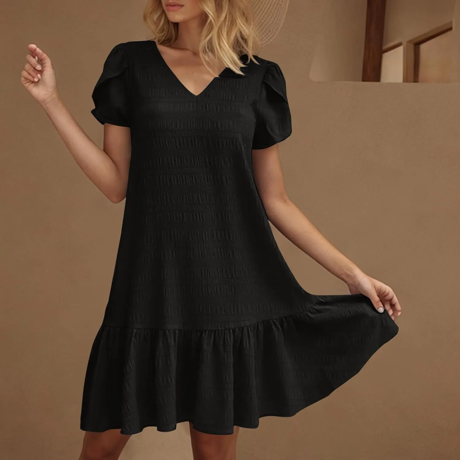 Women's Short Sleeve Ruffle Hem Dress V Neck Casual Summer Beach Mini Dresses Trendy Ruched Loose Flowy Short Dress